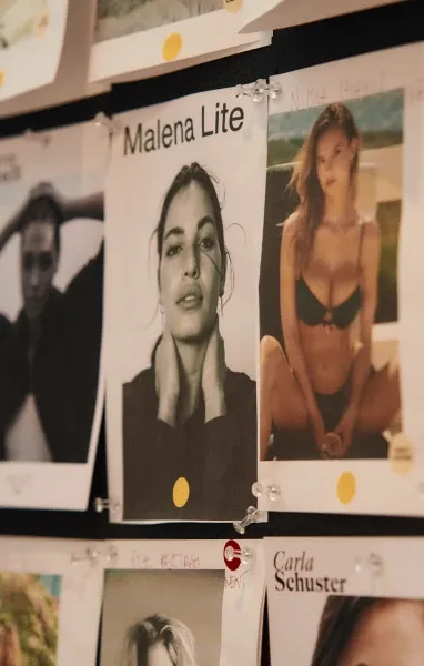 Image gallery liveshow 9